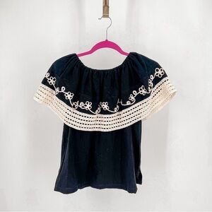 Manta Lulu black/cream top with crochet